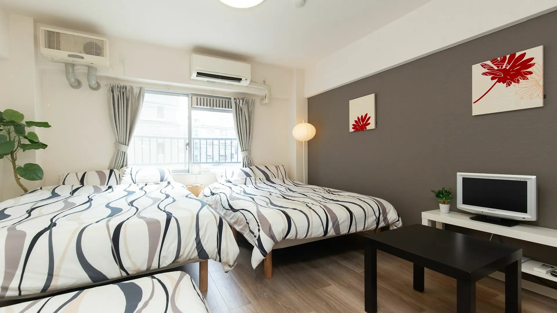 Urban Stay Shin-Osaka North 205